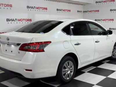 Nissan   2019
